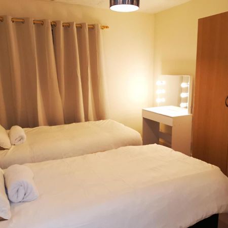 Апартаменти City Centre Comfort Саутгемптон Екстер'єр фото